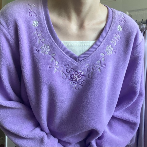 ✨SOLD✨ lavender sweater 💜 - Picture 5 of 10